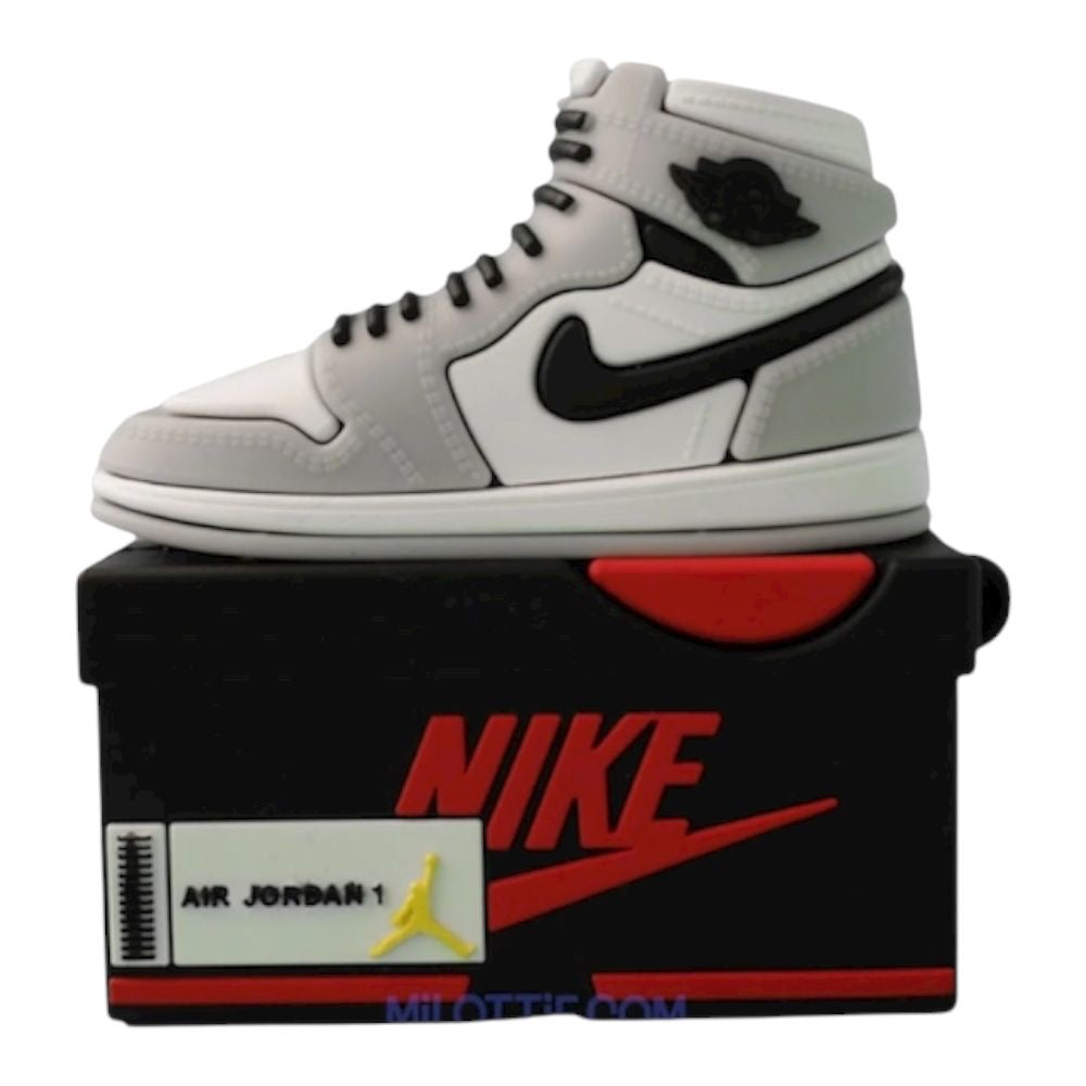 Estuche – Tenis Jordan Retro con Caja para AirPods 3