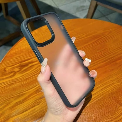 Estuche - Ahumado con orilla negra para iPhone 12 normal