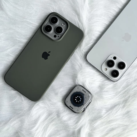 Estuche – Silicona Suave Verde oscuro para iPhone 16 Pro