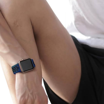 Pulsera - Deportiva Nike Azul marino   con agujeros negros para Apple Watch