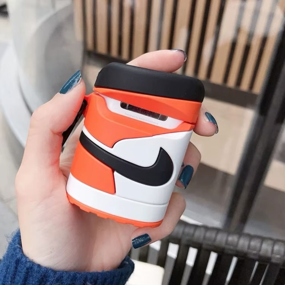 Estuche – Nike Jordan Air 1 anaranjado para AirPods 1 y 2