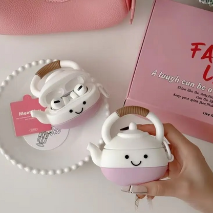 Estuche – Tetera Cute Morada para AirPods 4