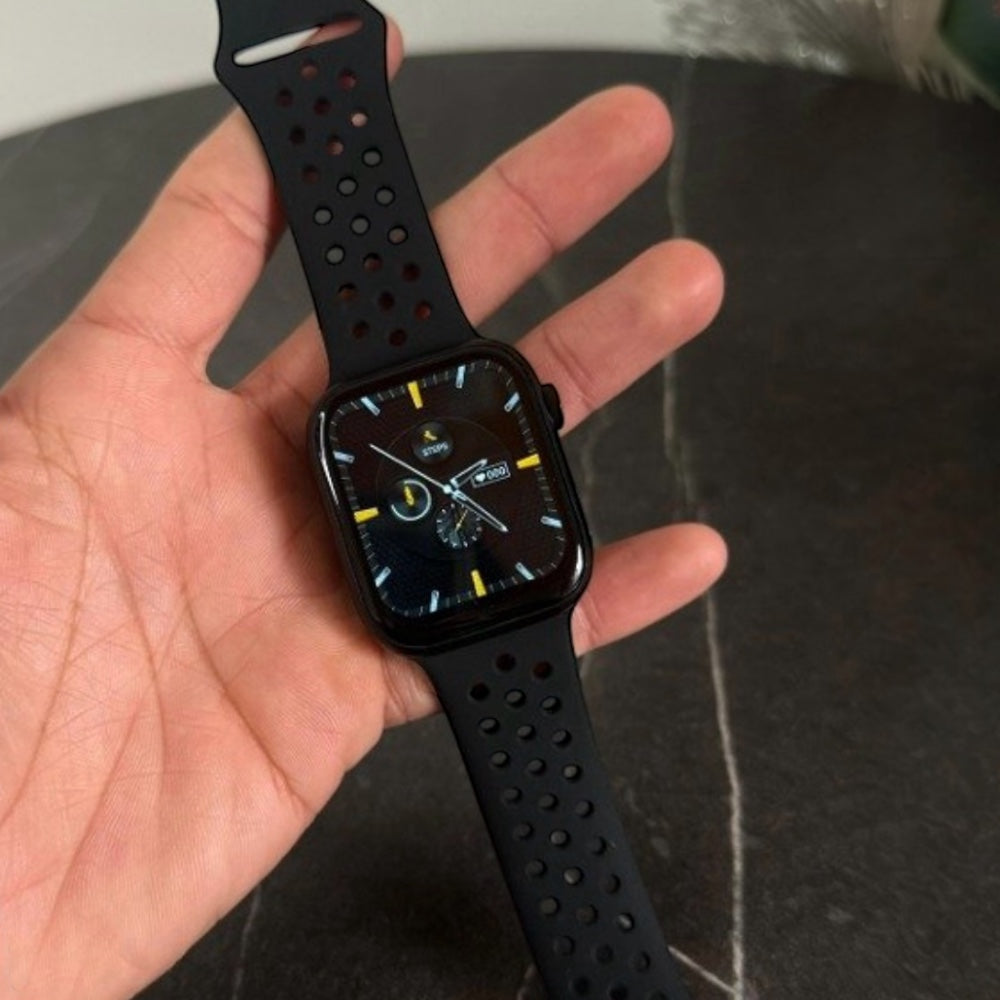 Pulsera - Deportiva Nike negra con agujeros negros para Apple Watch