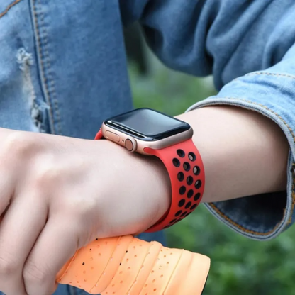 Pulsera - Deportiva Nike rojo con agujeros negros para Apple Watch