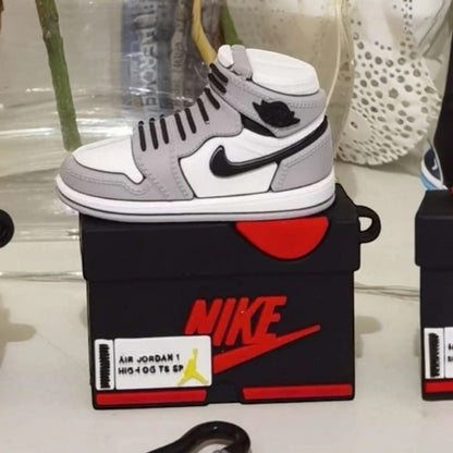 Estuche – Tenis Jordan Gris Retro con Caja para AirPods Pro 1 y 2